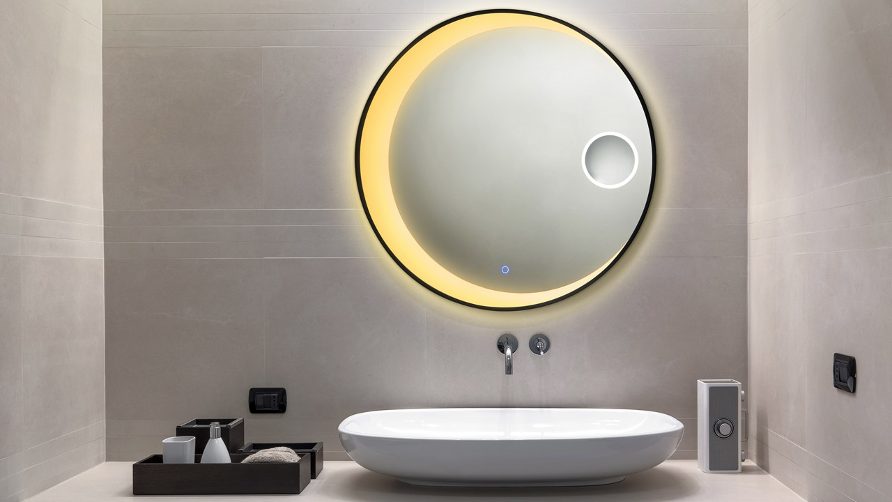modern LED bathroom mirror